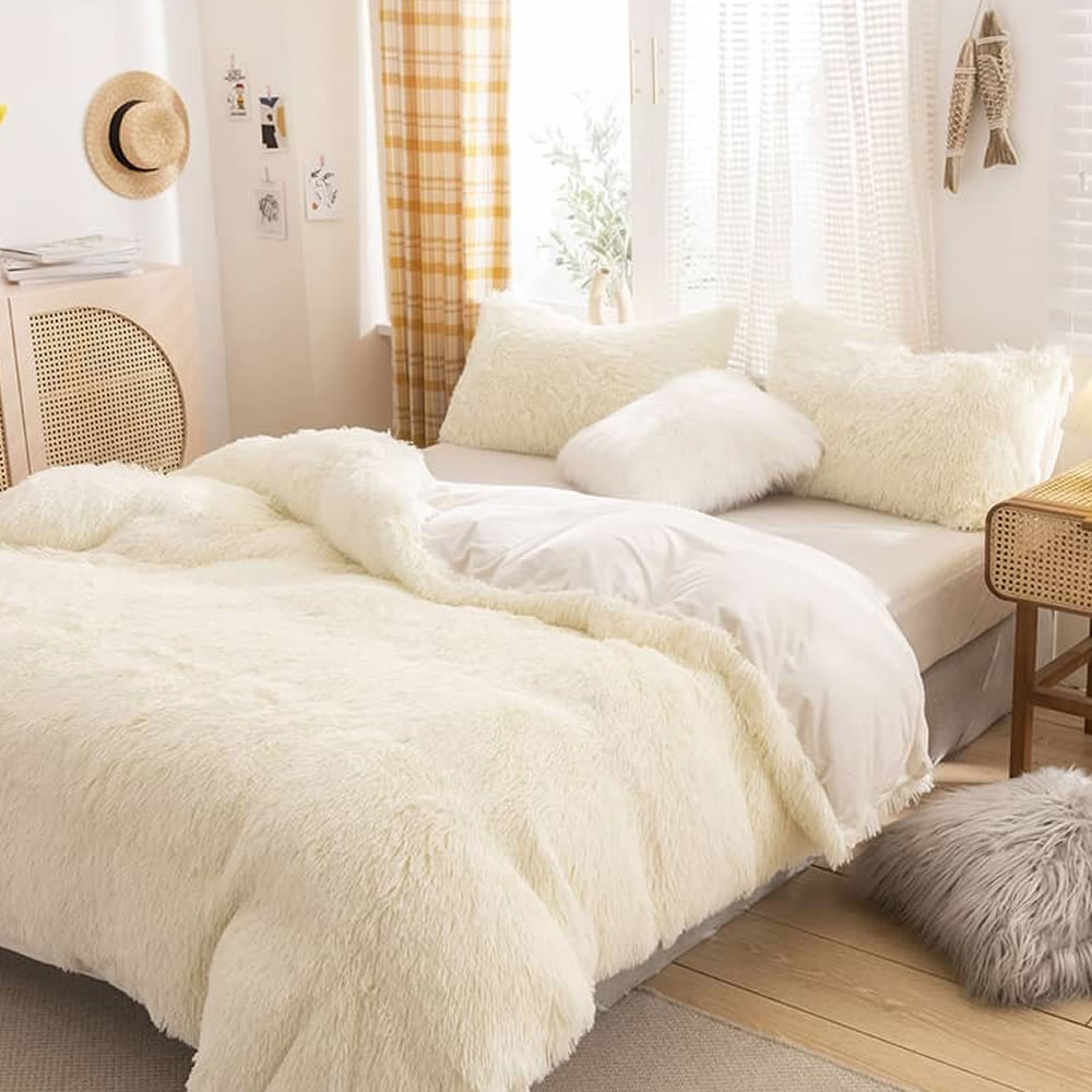 Faux Fur Comforter - EU King 4 Piece Set