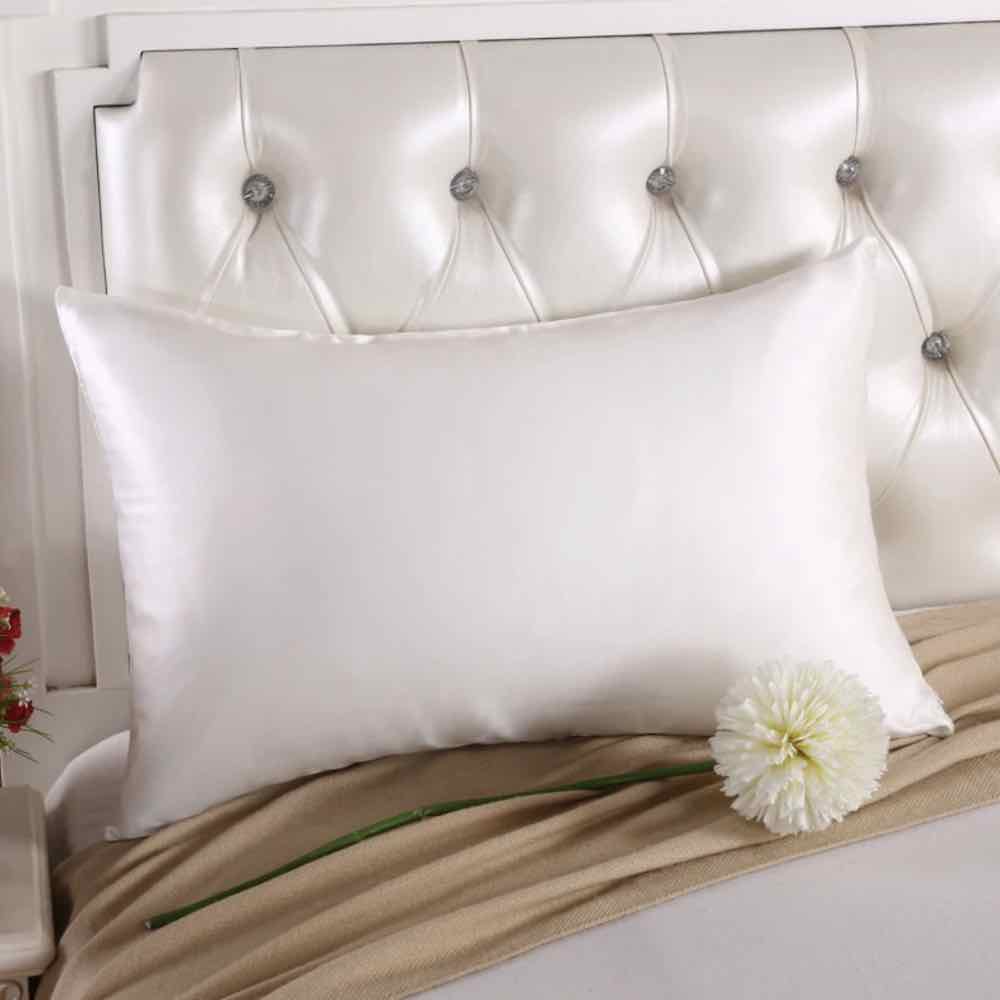 Silk Pillowcase - Black: image 4